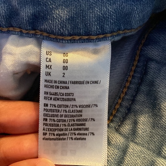 American Eagle Shorts - Picture 5 of 5